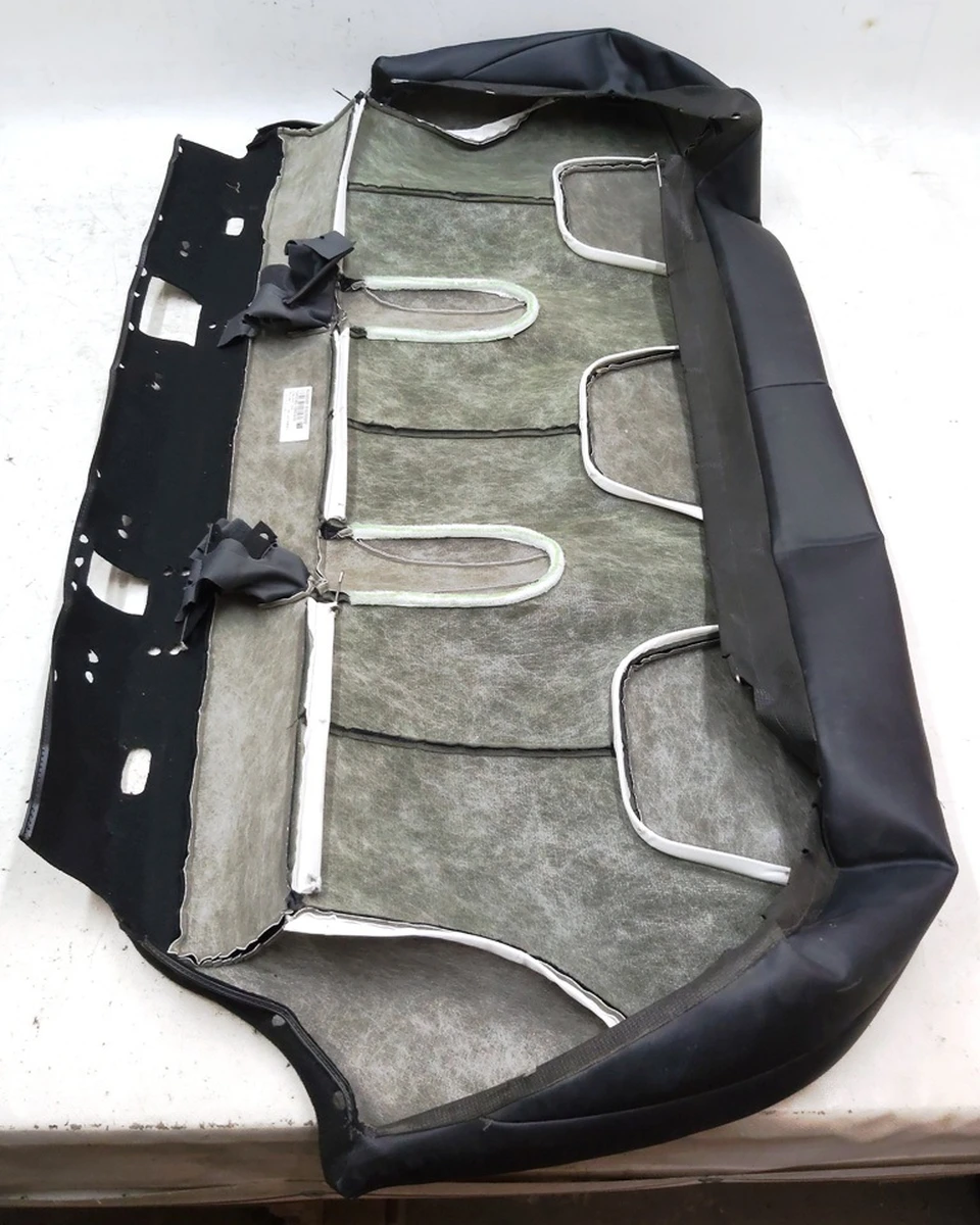 3 Обшивка дивана 2-го ряду BASE SED VYC Tesla model S, model S REST 1030569-01-B