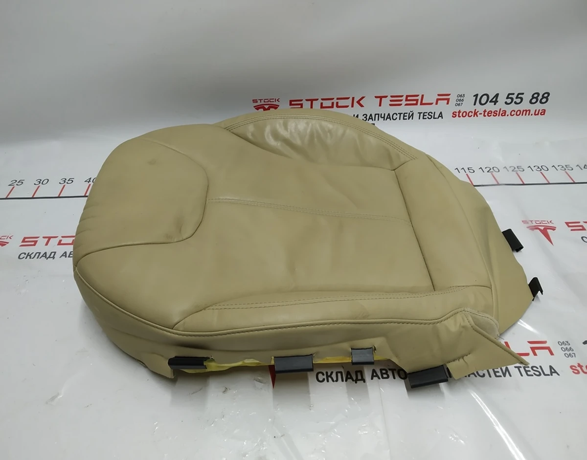 4 Обшивка нижньої частини пасажирського сидіння із підігрівом PREM TAN Tesla model S 1013123-03-B
