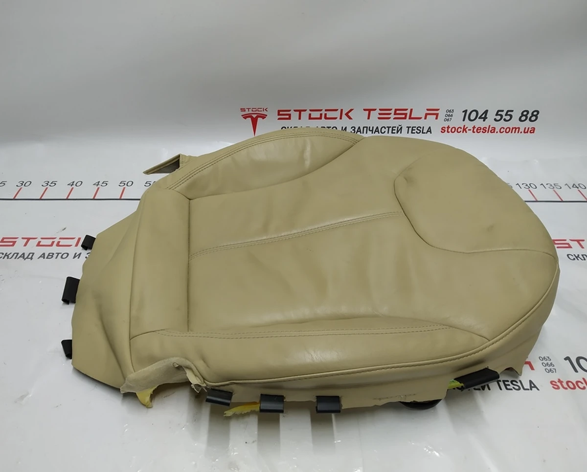 4 Обшивка нижньої частини пасажирського сидіння із підігрівом PREM TAN Tesla model S 1013123-03-B