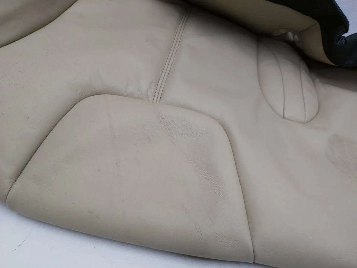 3 Обшивка дивана второго ряда сидений PREM SED LVY Tesla model S, model S REST 1030570-03-B