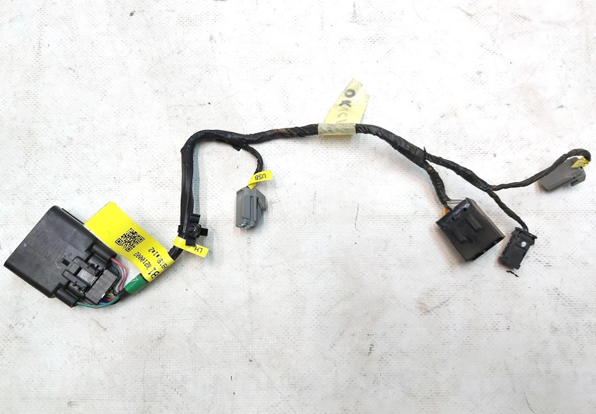 8 Електропроводка 3 ряди сидінь ліва Tesla model X AG155233-B1