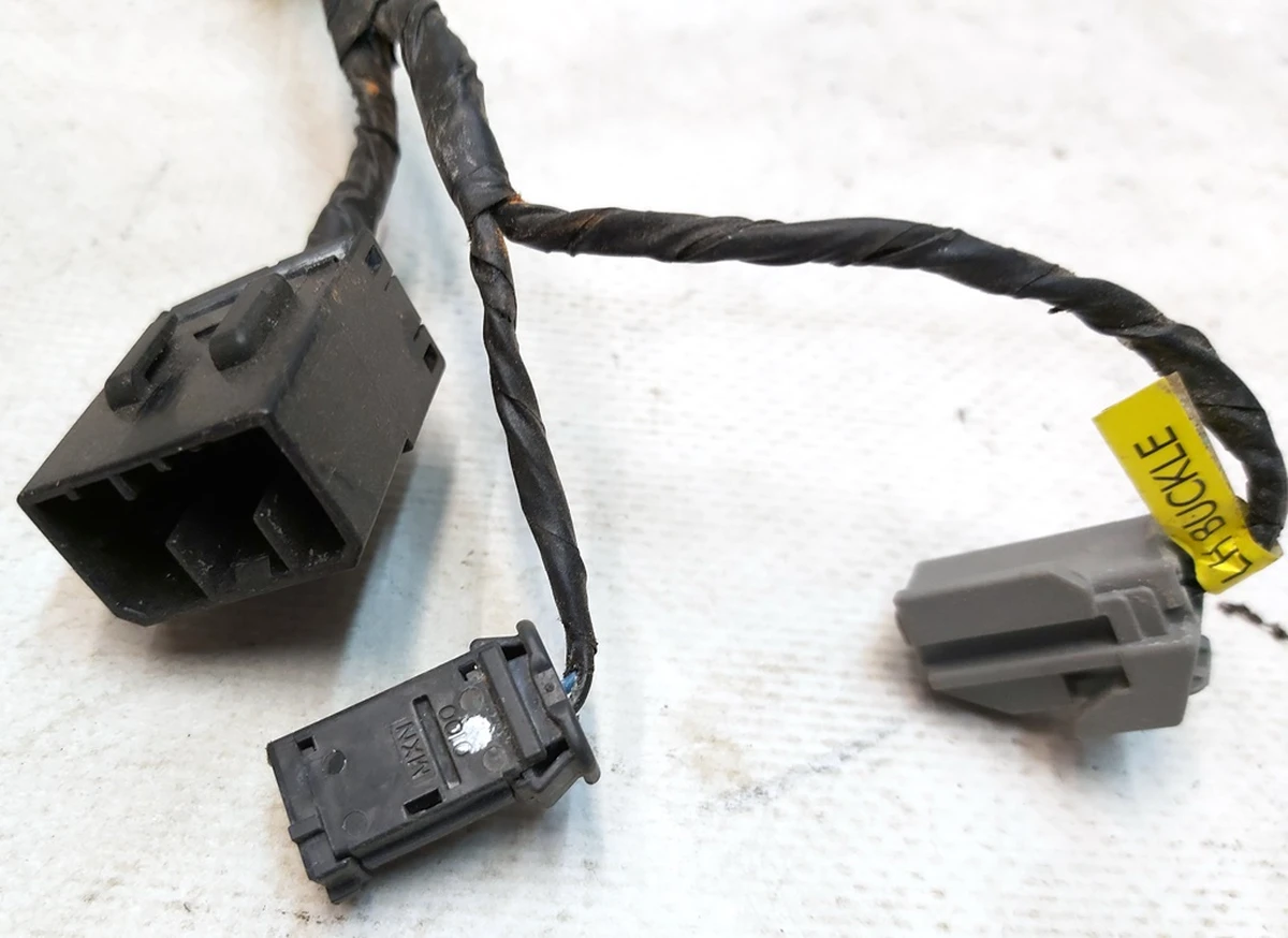 8 Електропроводка 3 ряди сидінь ліва Tesla model X AG155233-B1