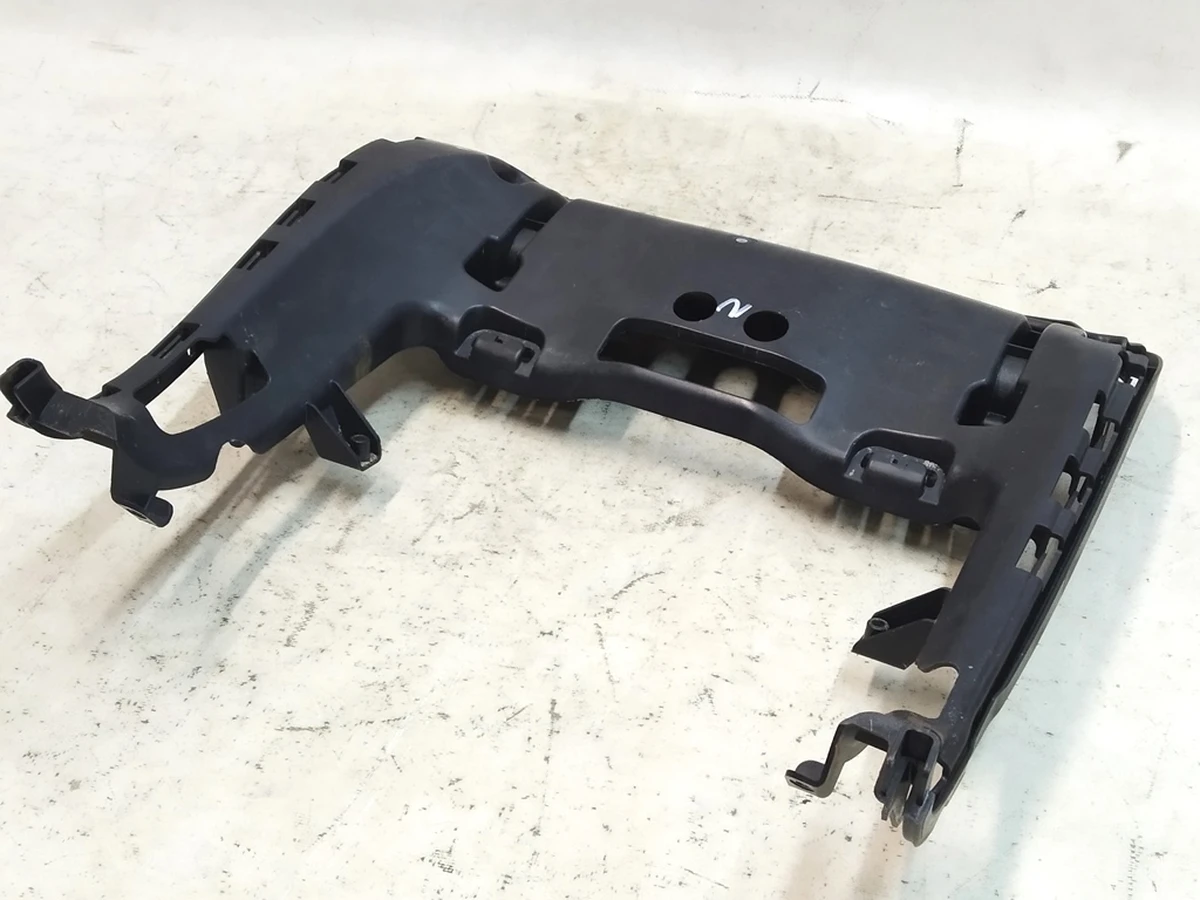 1 Каркас нижньої частини сидіння 2-го ряду лівого пластик Tesla Model X 1078191-00-C