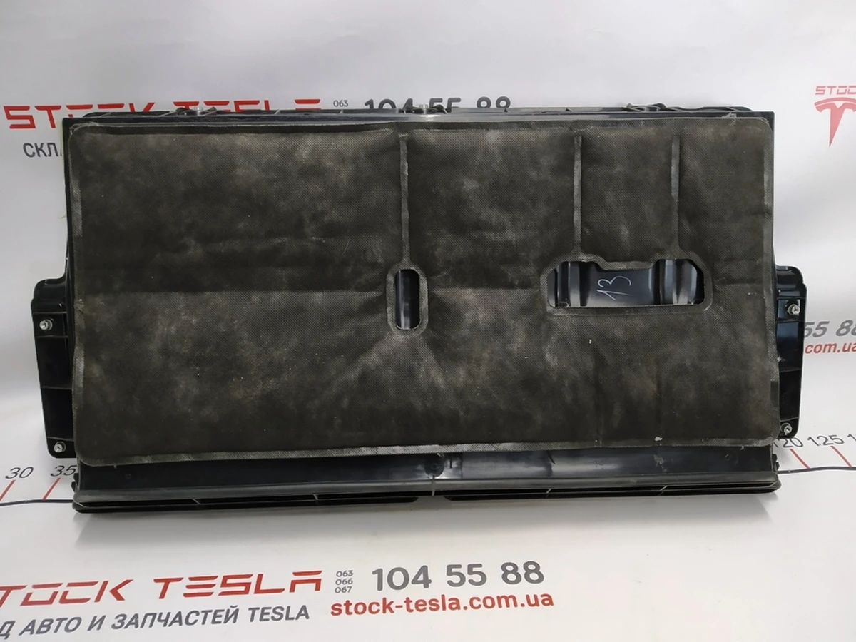 1 Корпус повітряного фільтра HEPA (з пошкодженням) Tesla model S REST 1059333-00-Z