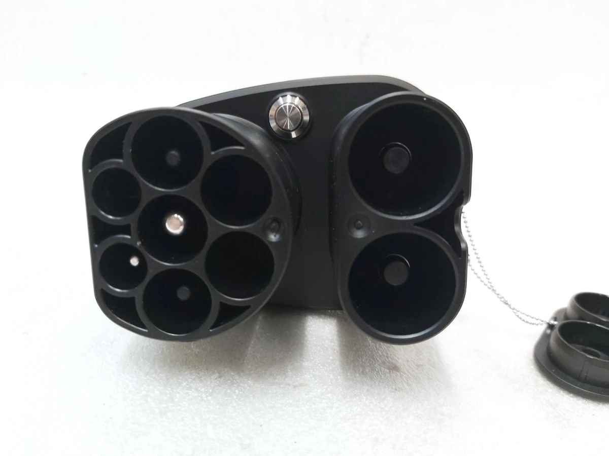 Адаптер зарядки универсальный CYBERTRUK (2 в 1) AC-50A DC 250kW 1000V 400A CCS2 59mm Tesla all models CCS2 AC DC