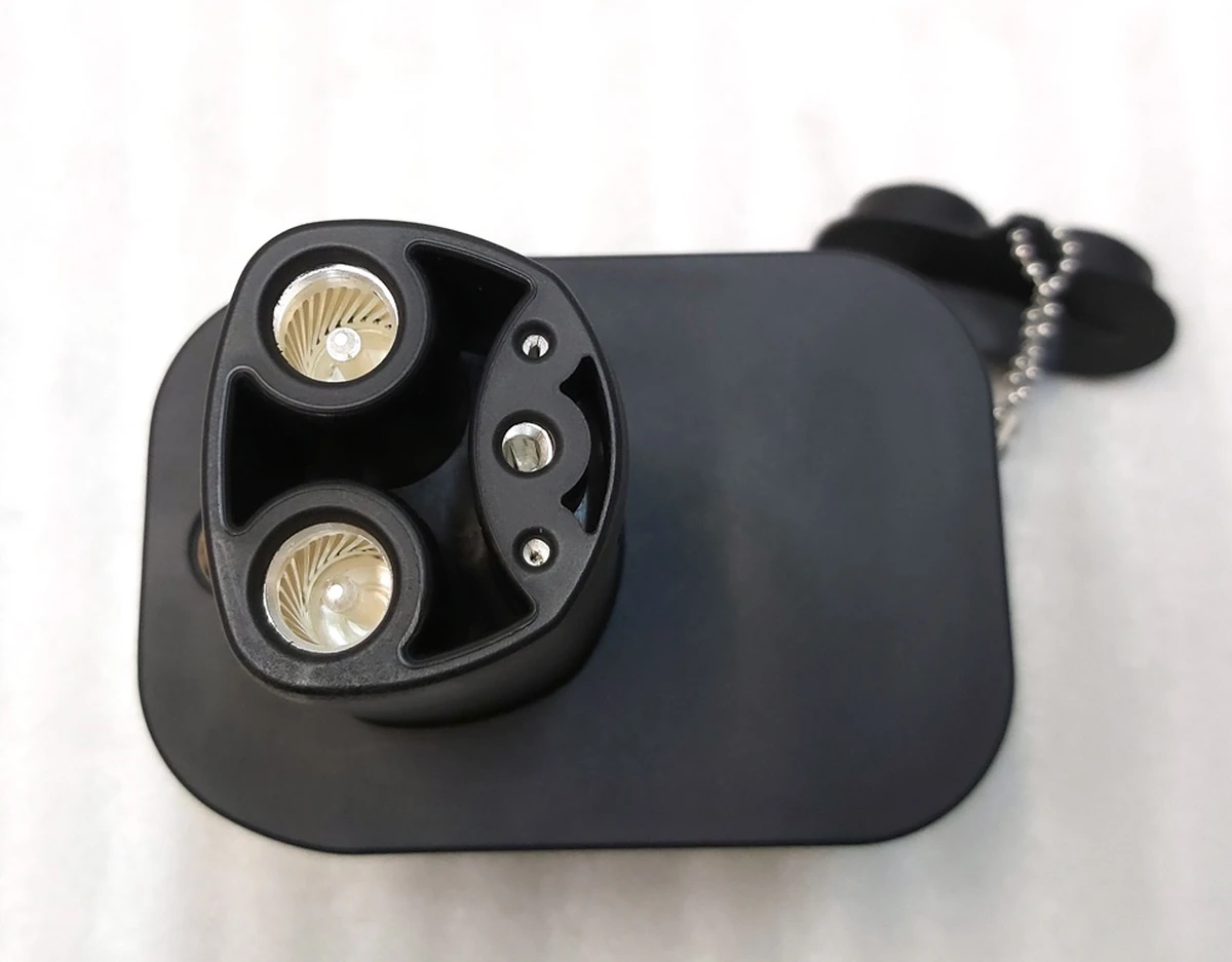 Universal charging adapter (2 in 1) AC-50A DC 250kW 1000V 400A CCS2 62mm Tesla all models CCS2 AC DC