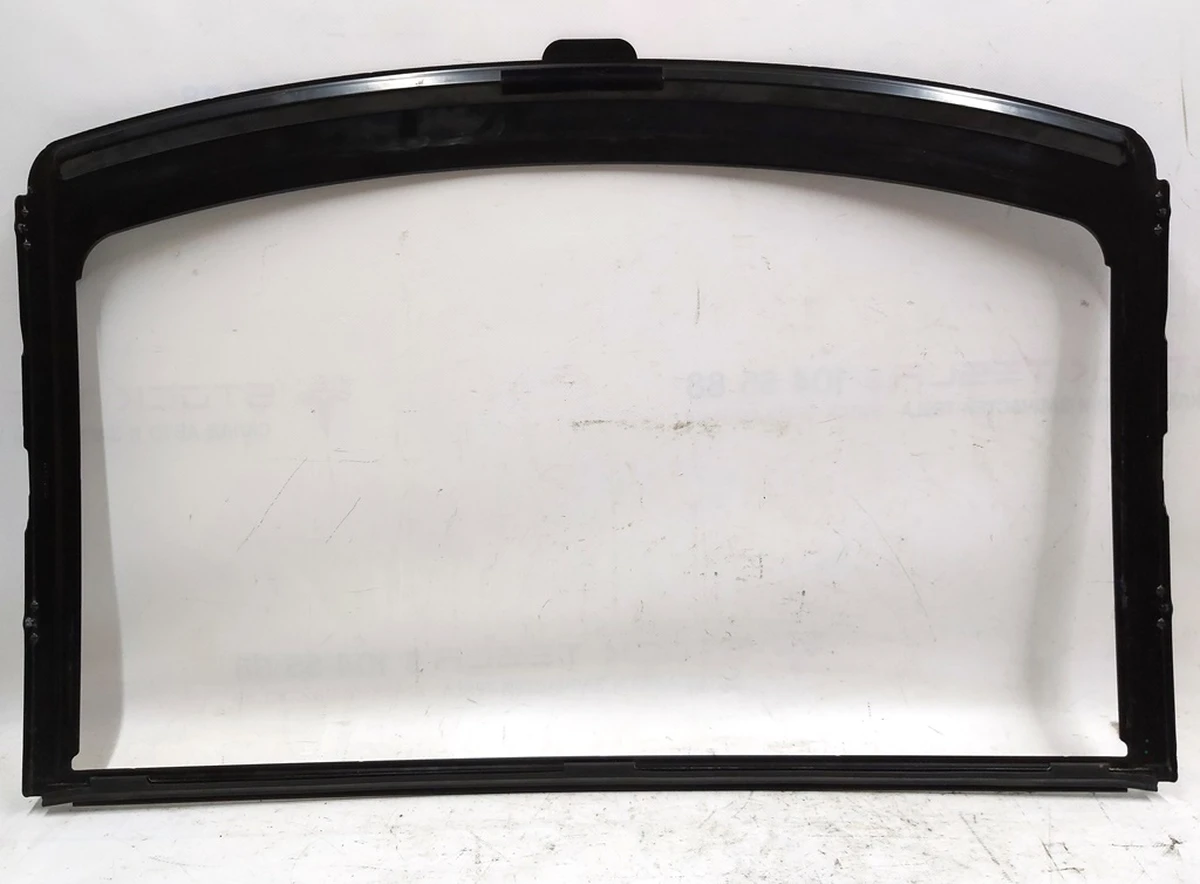 2 Рама металеве скло люка (округлий язичок) Tesla model S 1026856-S0-C