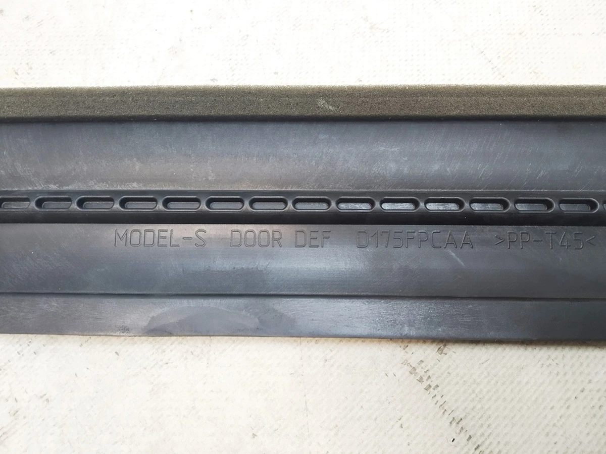 1 Заслонка MODE door def кліматичної установки (пічки) Tesla Model S, Model S REST, Model X 6007378, 1116135, 1116133