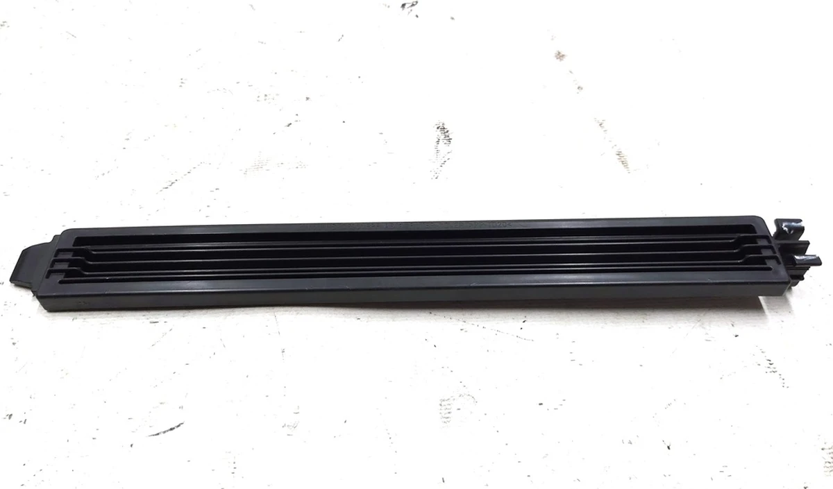 5 Hvac filter cap Tesla Model S REST 1072736-00-B, 1116135