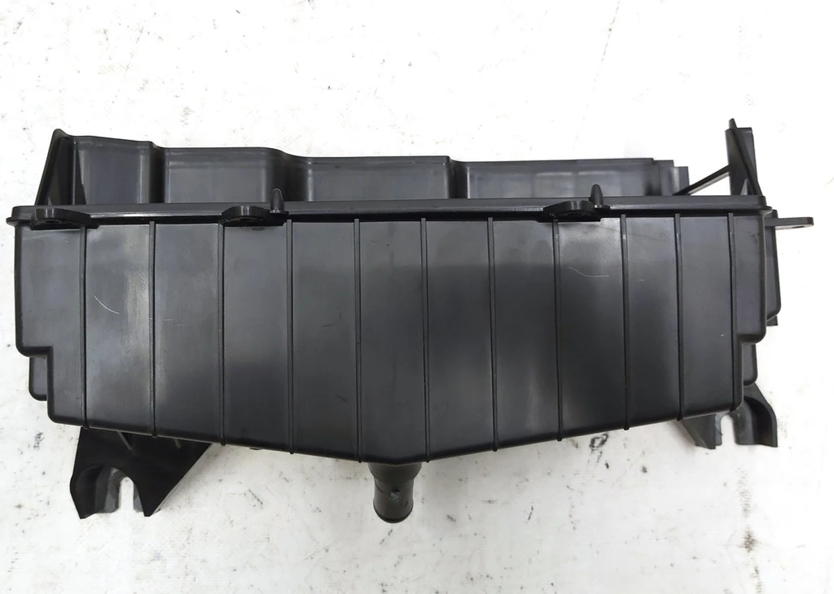 Корпус печки салона в нижний со сливным отверствием Tesla model S REST model X DH1D1FPCAB01