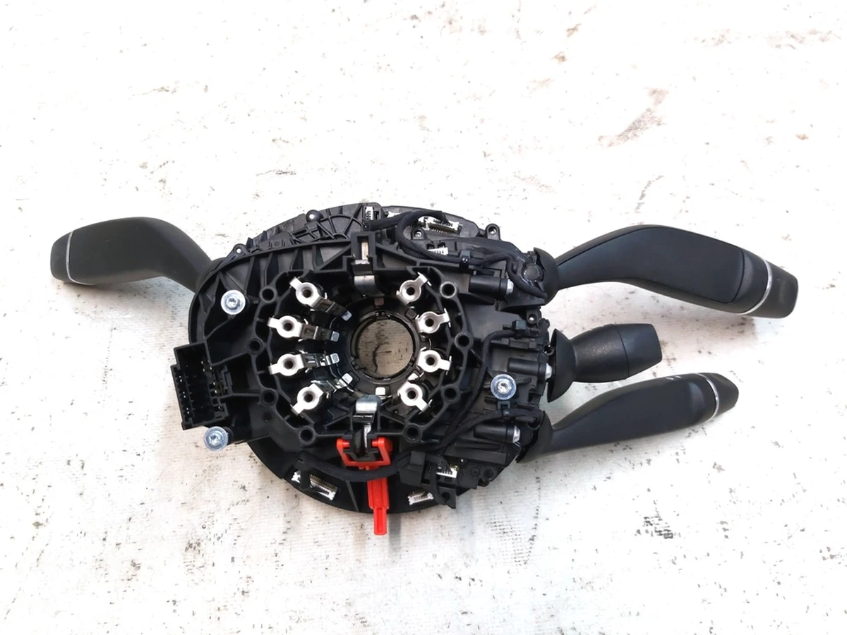 2 Steering column control module Tesla model X 1057356-00-B