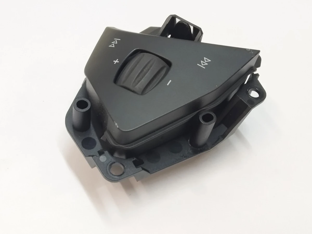 1 Кнопка перемикання (на кермі) ліва Tesla Model S REST, Model X 1013242-00-I