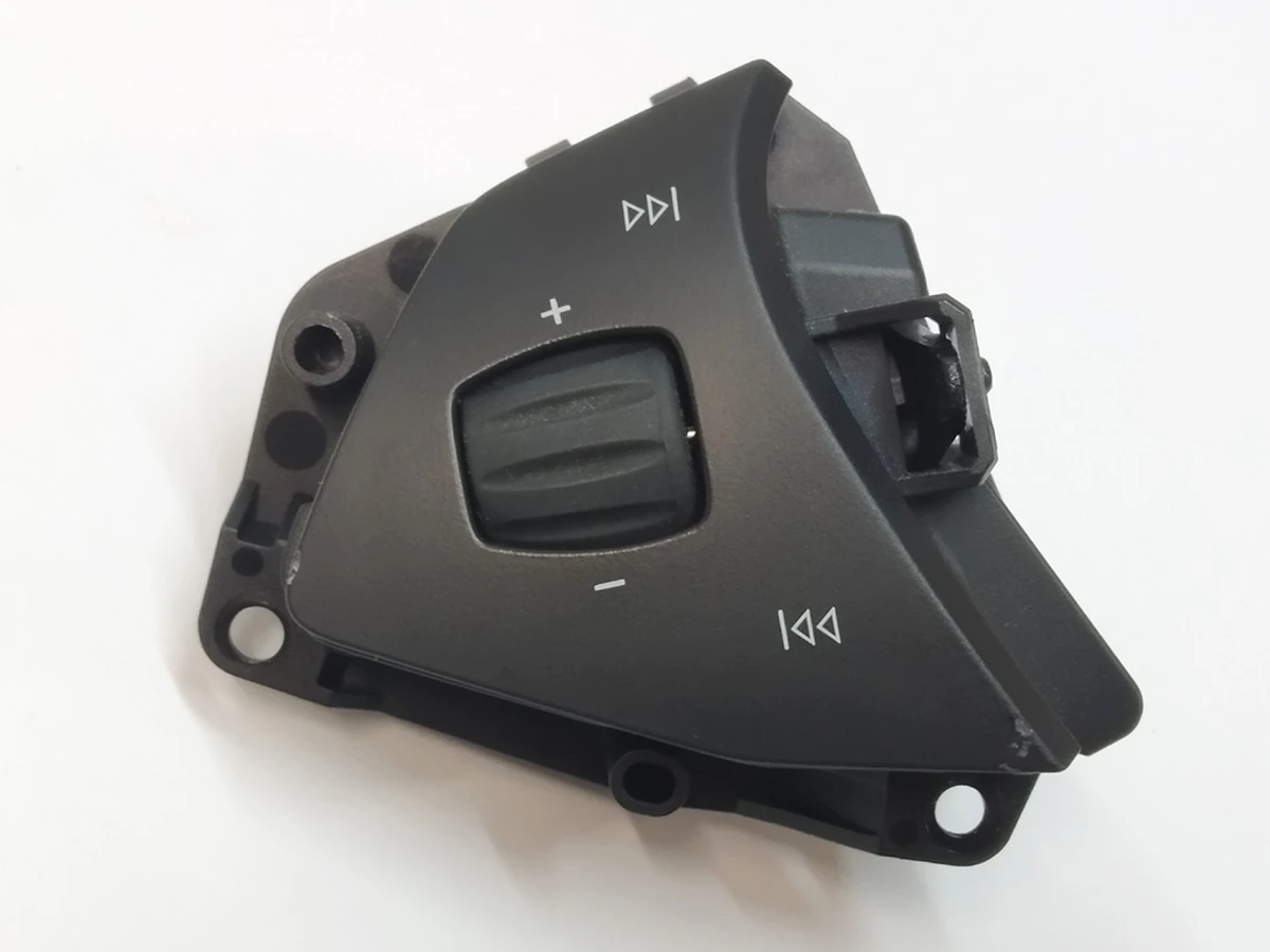 1 Кнопка перемикання (на кермі) ліва Tesla Model S REST, Model X 1013242-00-I