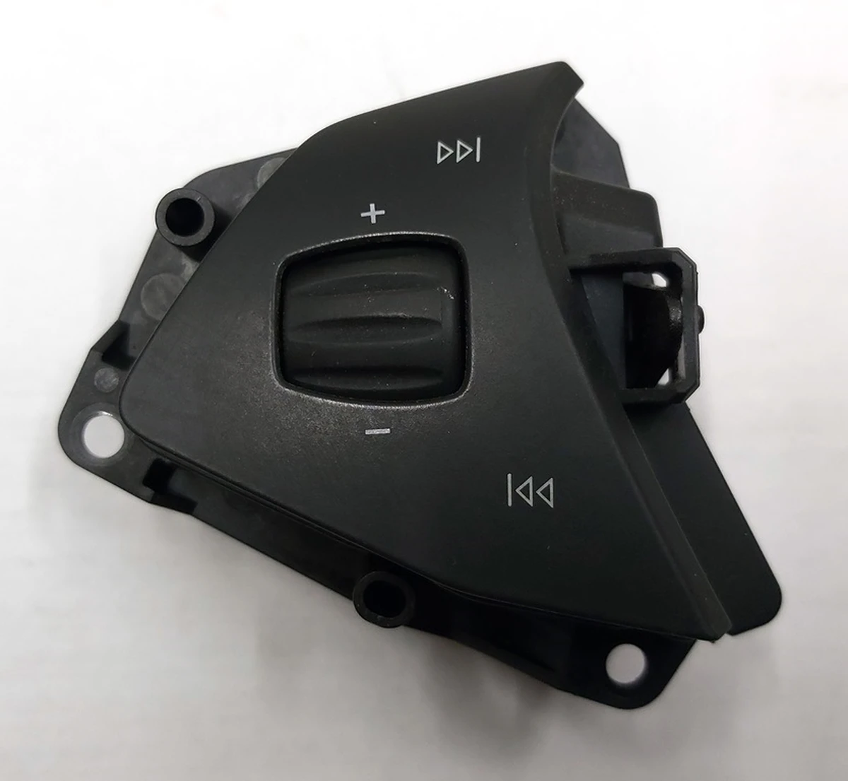 1 Кнопка перемикання (на кермі) ліва Tesla model S REST 1013242-00-H