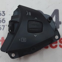 1 Кнопка перемикання (на кермі) права Tesla model S REST 1013242-00-H