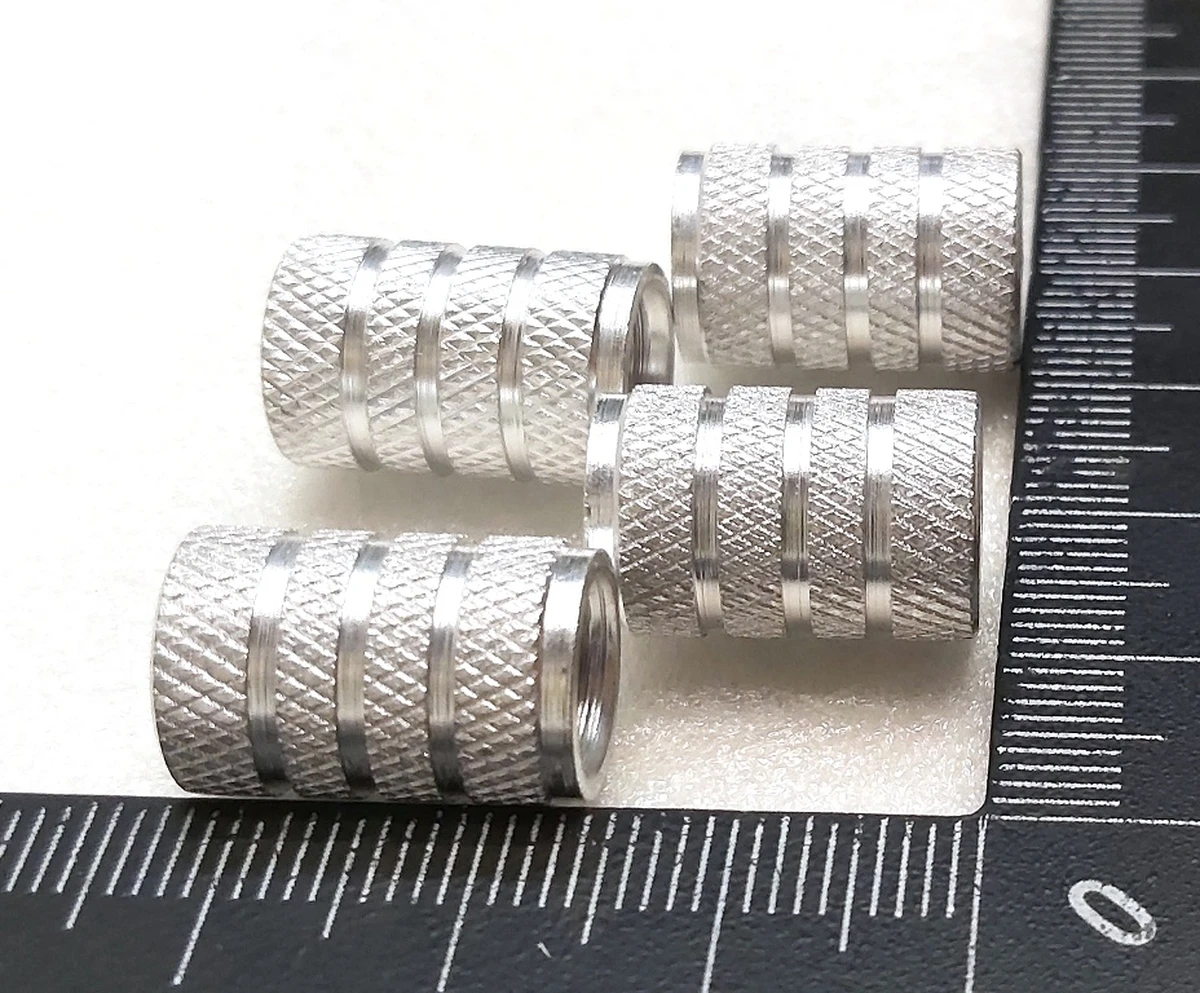 4 Комплект колпачков (4 штуки) датчика TPMS GDF22 STYLE2 SILVER Tesla all models 1034602 1074812 1490750