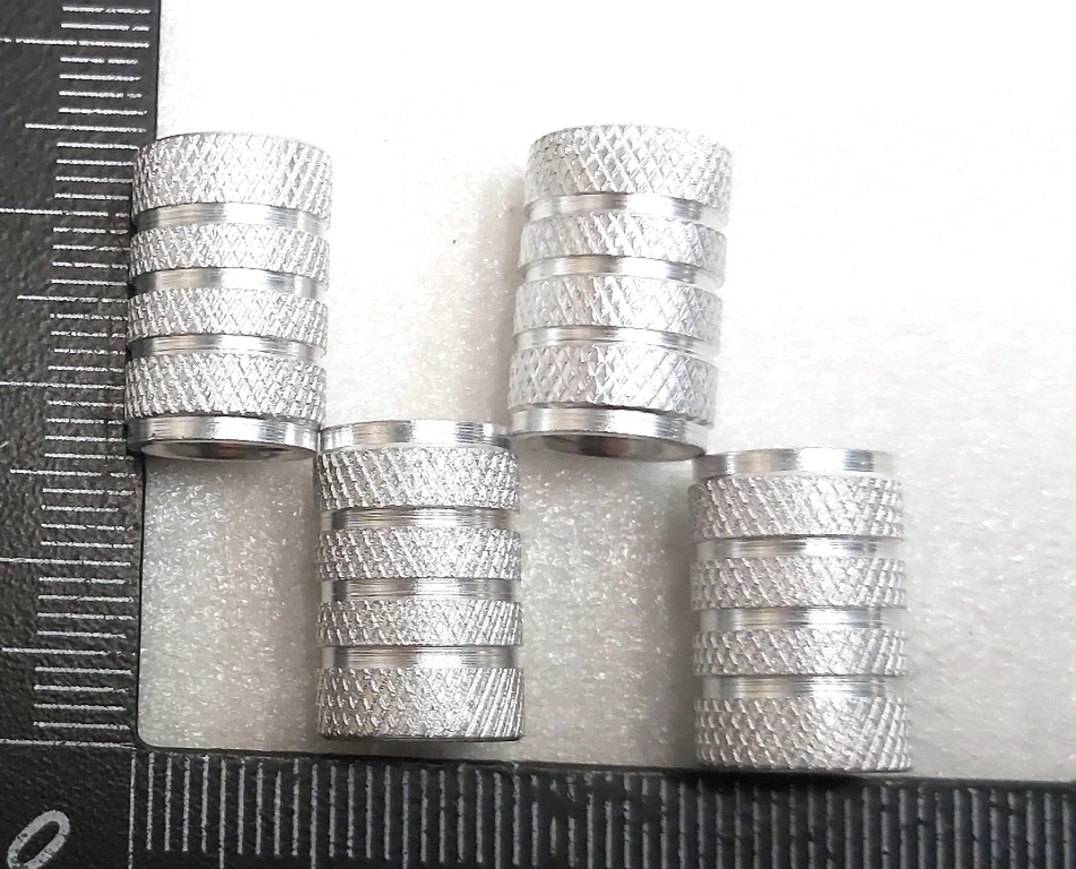 4 Комплект колпачков (4 штуки) датчика TPMS GDF22 STYLE2 SILVER Tesla all models 1034602 1074812 1490750