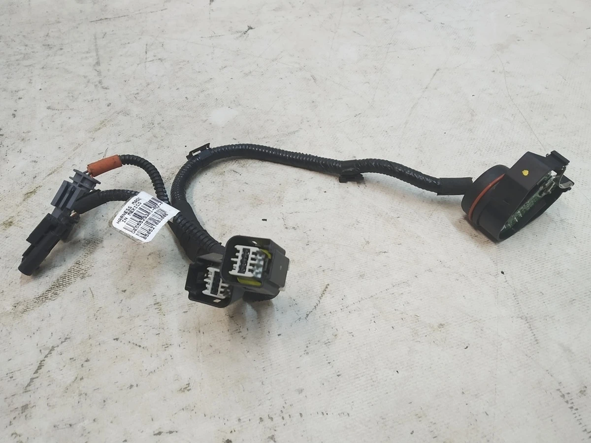 1 Electrical Wiring for Electric Steering Rack Motor with Speed Sensor 1044831-00-H Tesla Model 3, Model Y 1044832-00-A