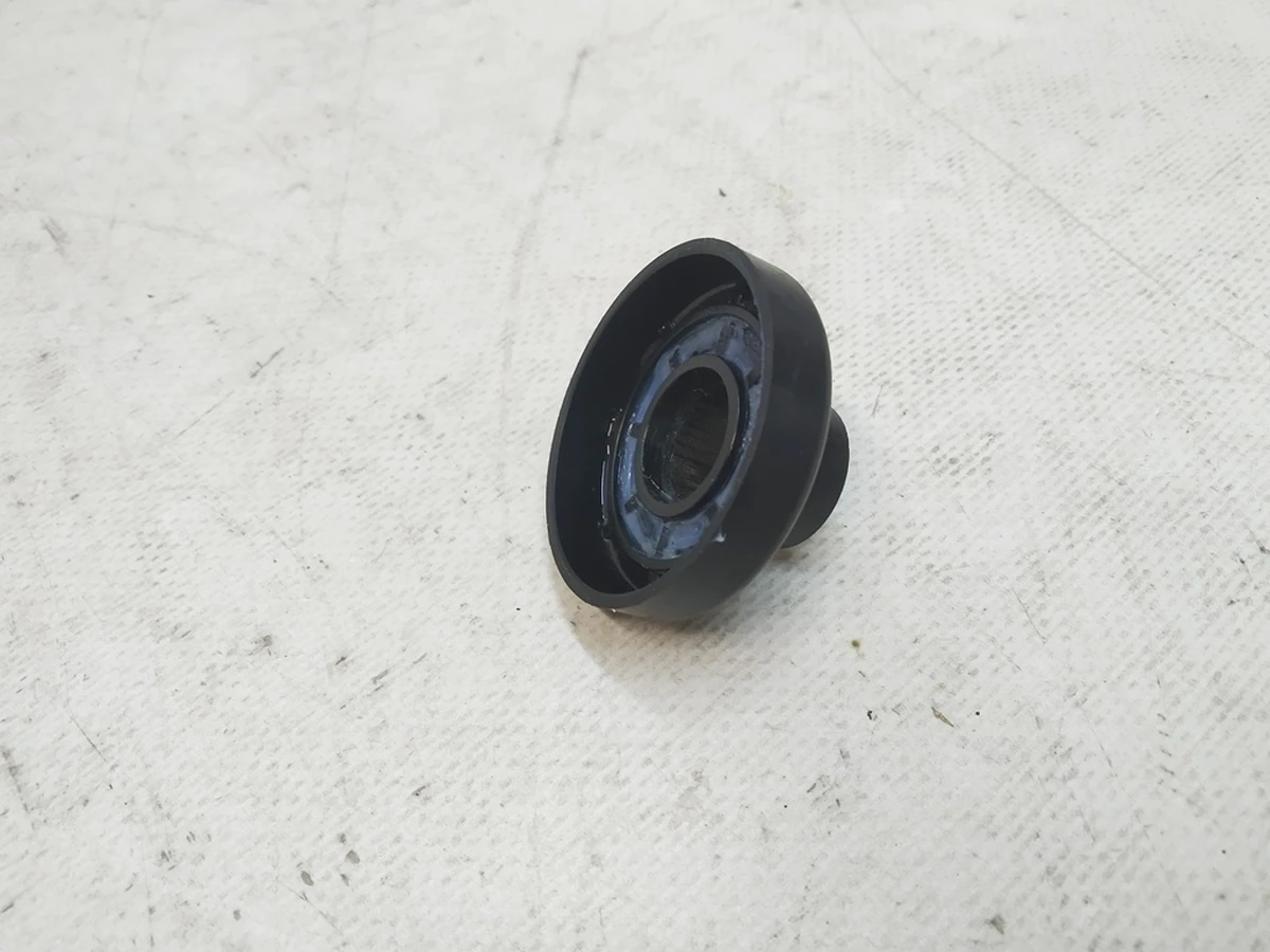 1 SEAL STEERING SHAFT COVER 1044831-00-H Tesla Model Y 1044832-00-A