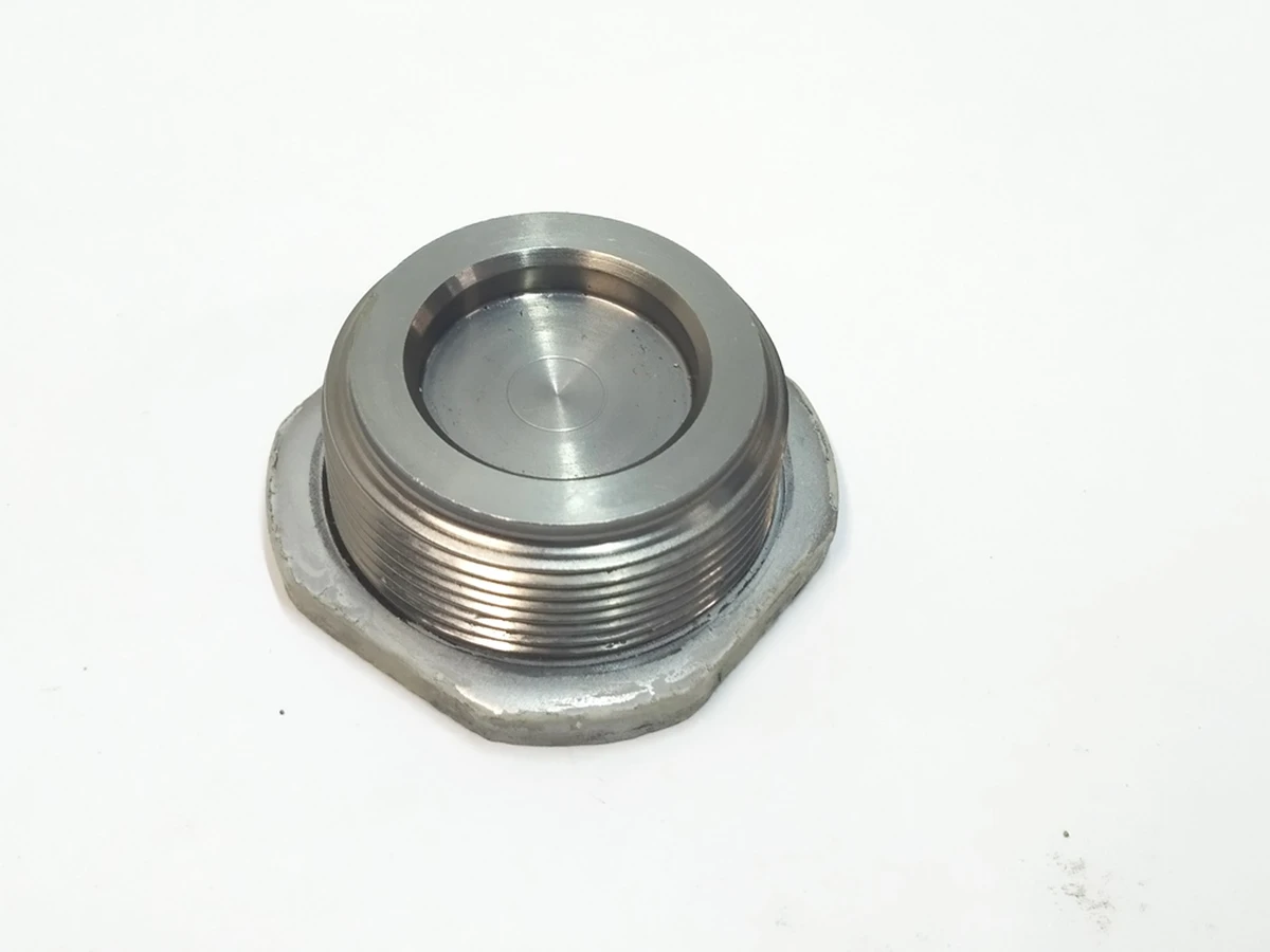 1 Steering rack clamp nut 1044831-00-H Tesla model 3, model Y 1044832-00-A