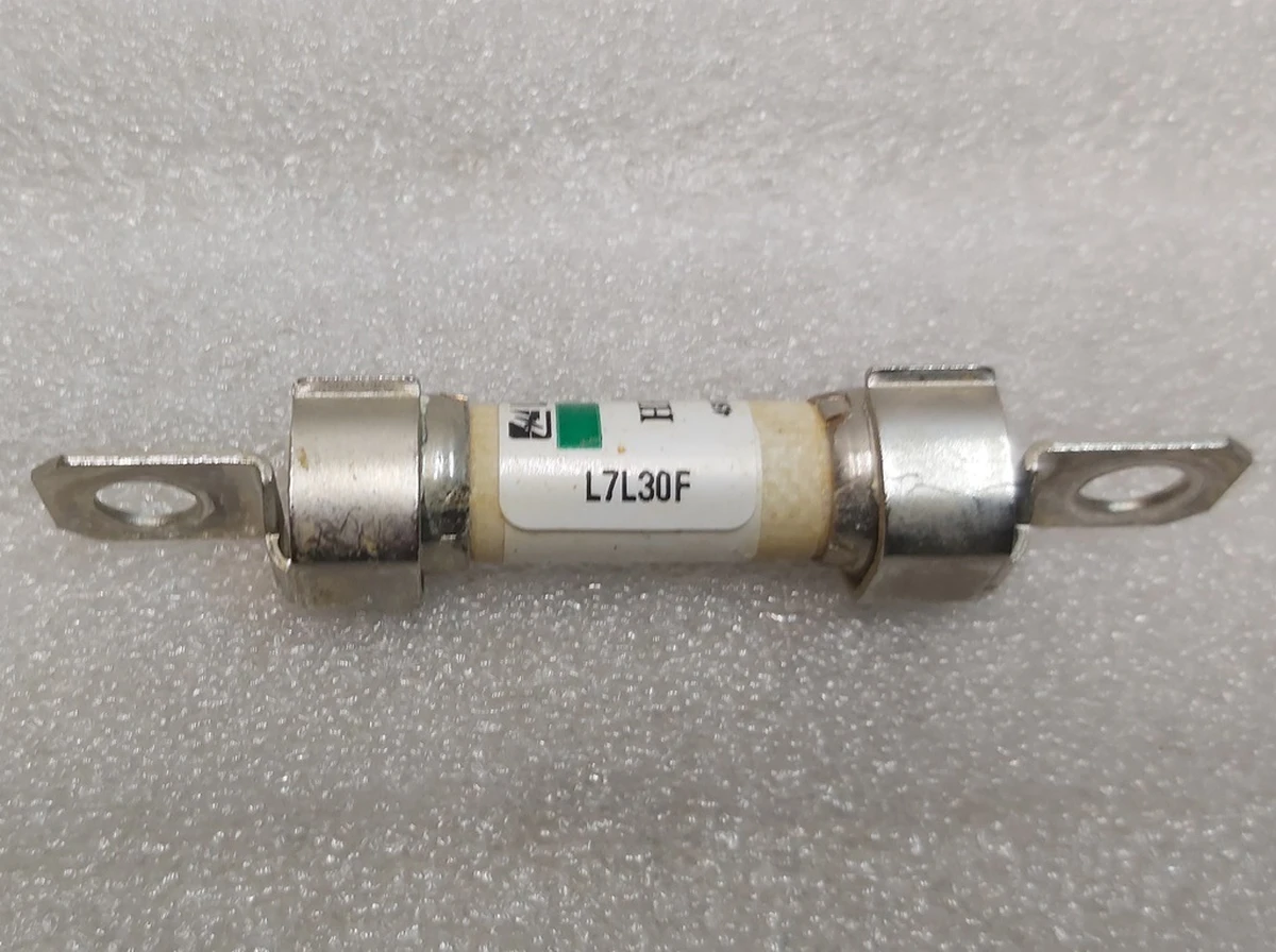 Запобіжник HEV 450V 30 A Tesla model S REST, X 1066510-00-B