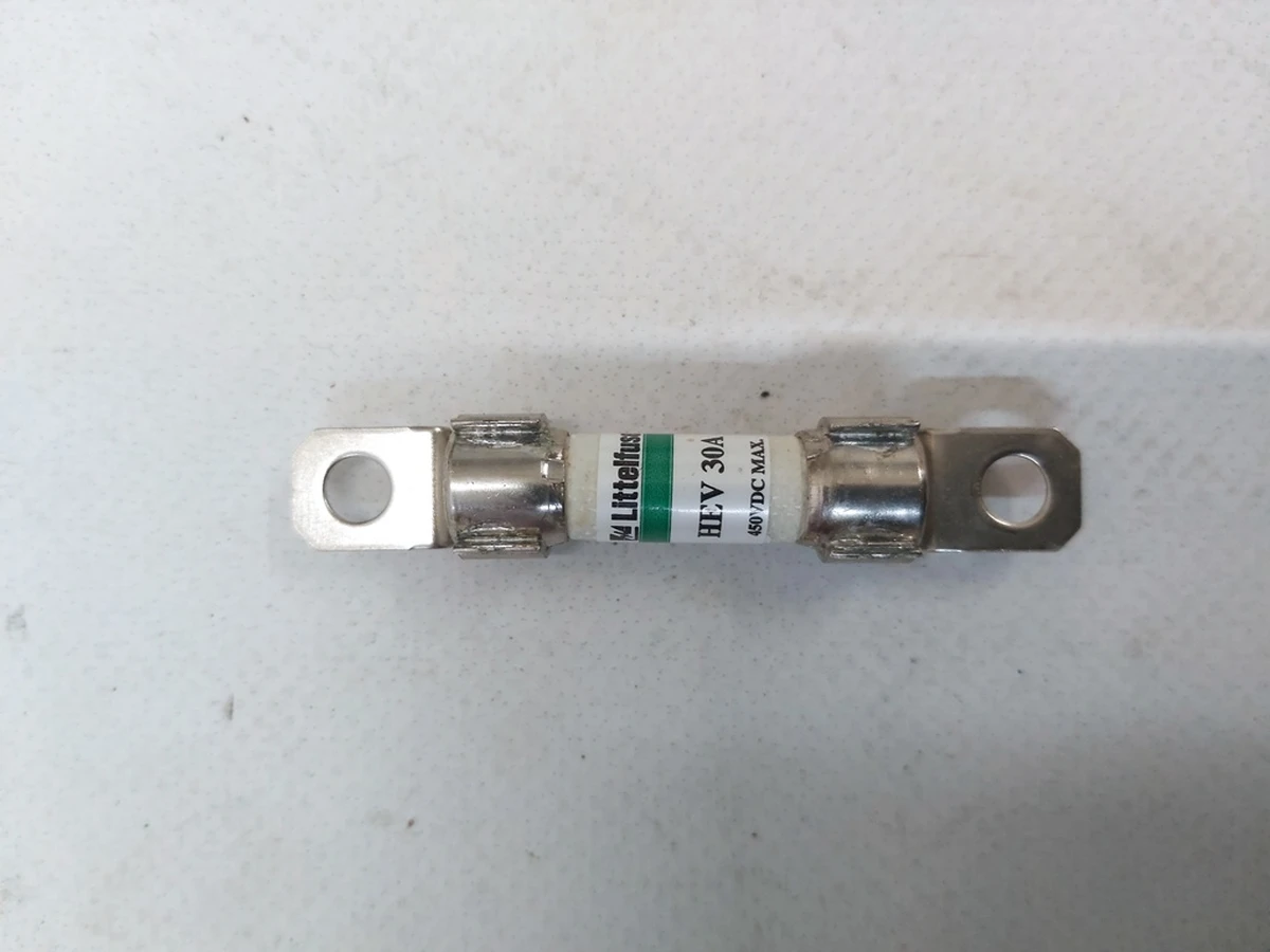 Запобіжник HEV 450V 30 A Tesla Model S REST, Model X 1066510-00-B