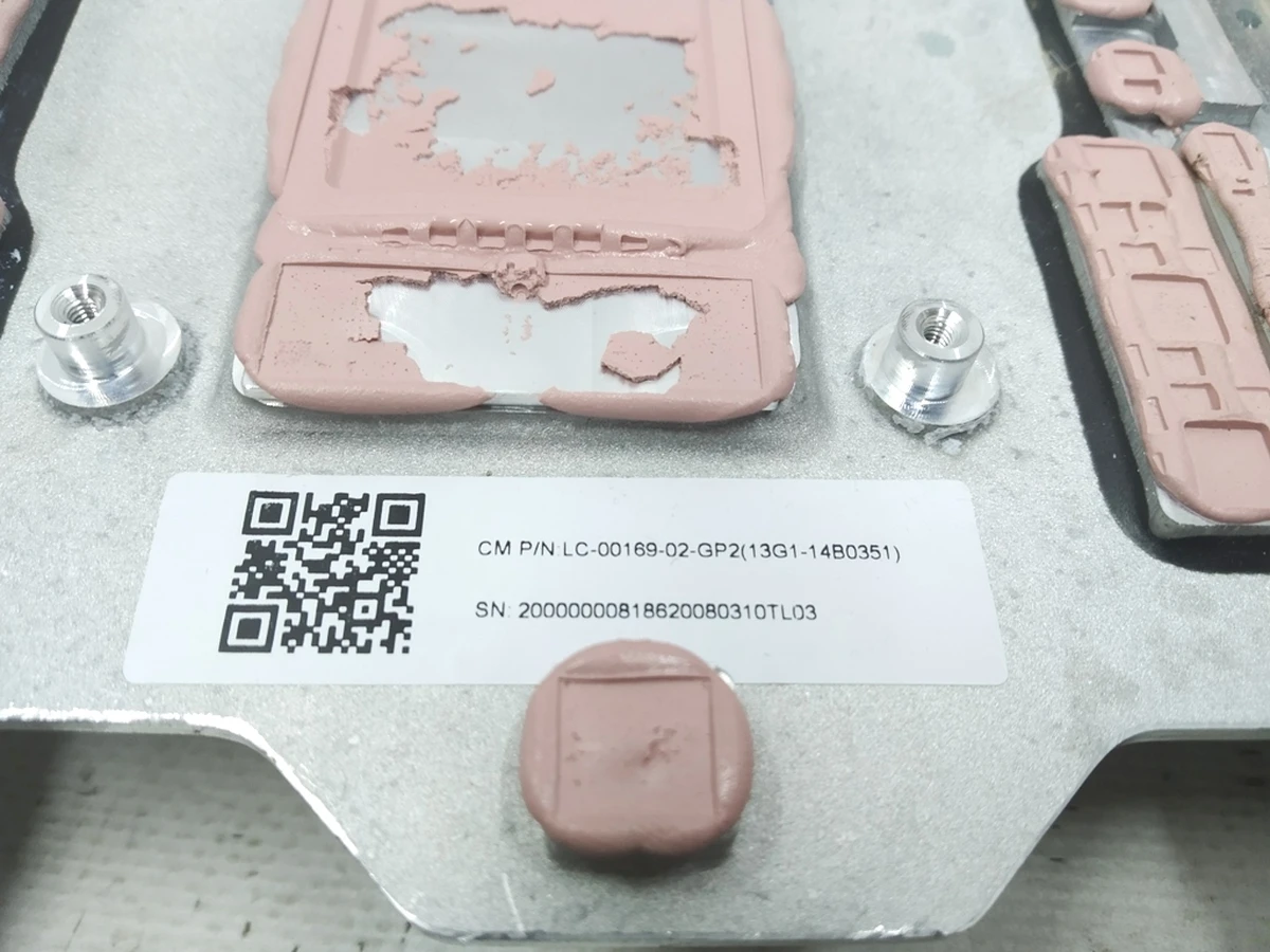 1 Водоблок системы охлаждения компьютера автомобиля Tesla model 3 1566786-00-C