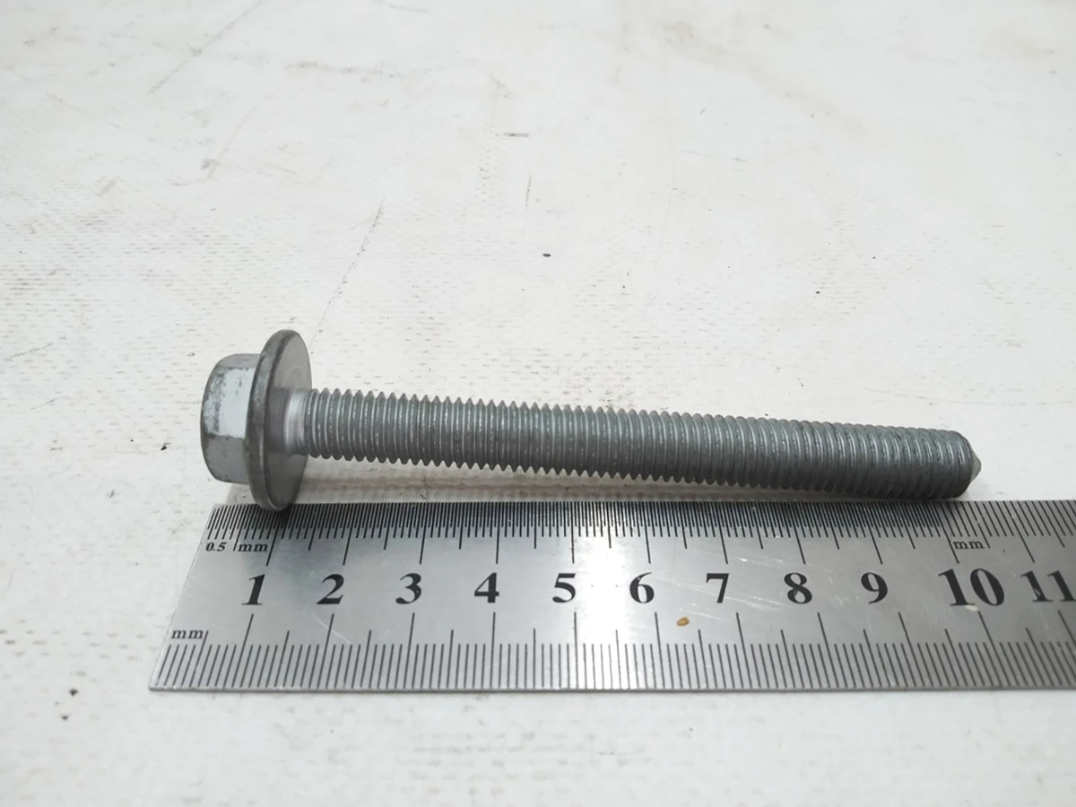 Bolt with a hexagonal head and an internal polyhedron with a shoulder М10Х95 Audi E-tron N10719201