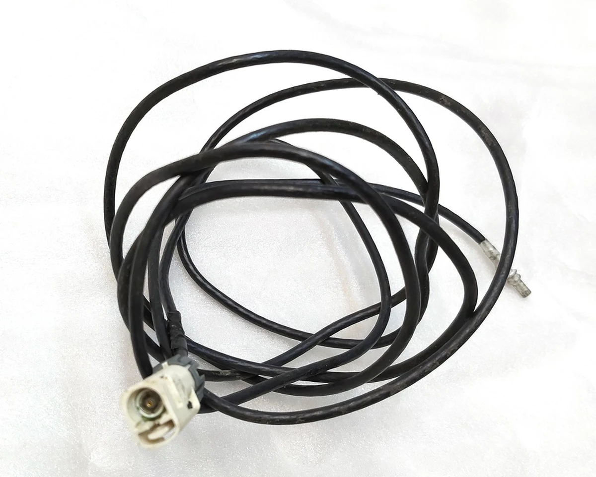 Connector for camera 592M3-000 assembled with wiring Tesla model X 1072447 2072447 3072447