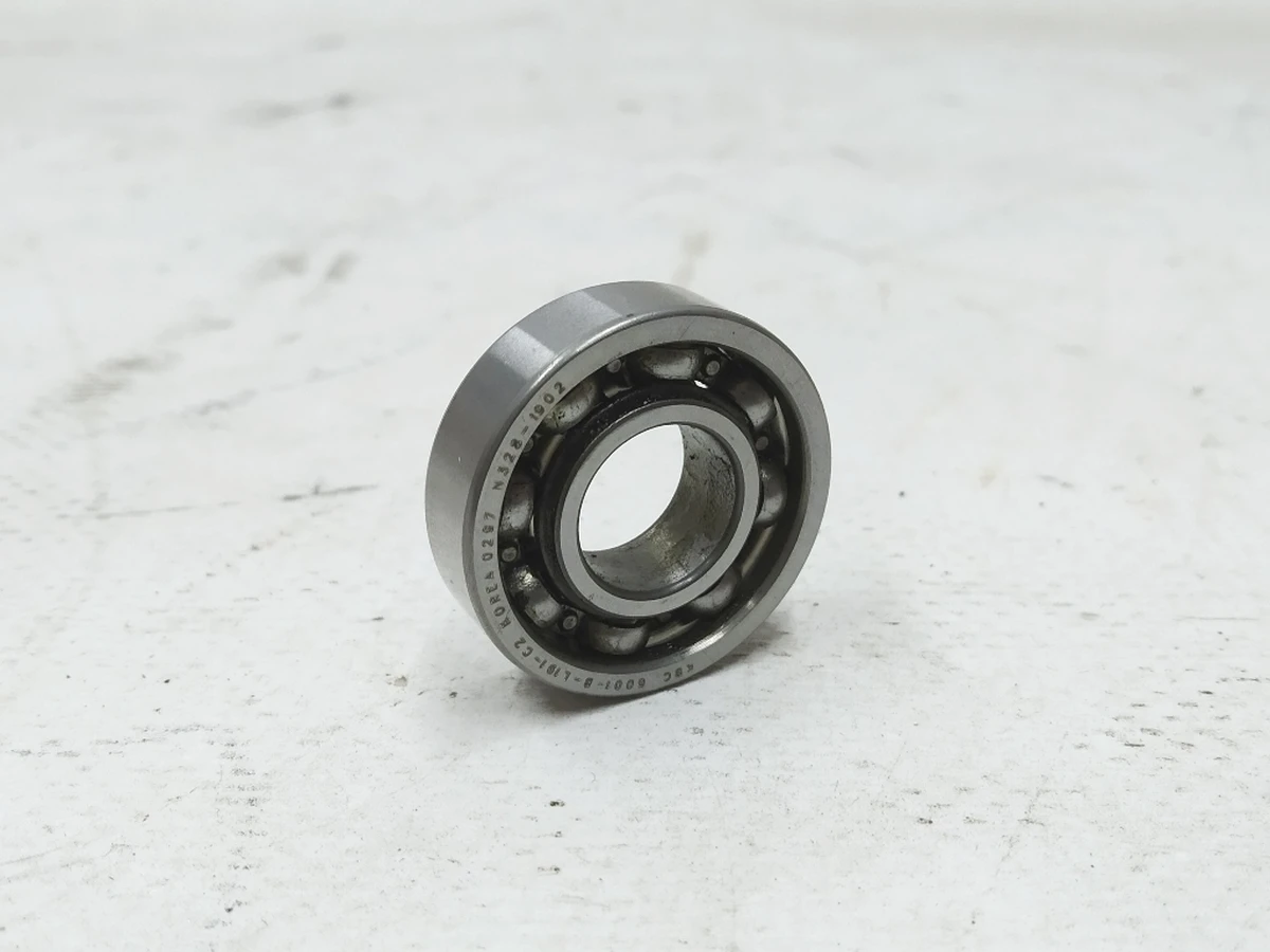 1 Підшипник черв'ячного валу електропідсилювача нижній Tesla model S REST, model X 1070801-00-E