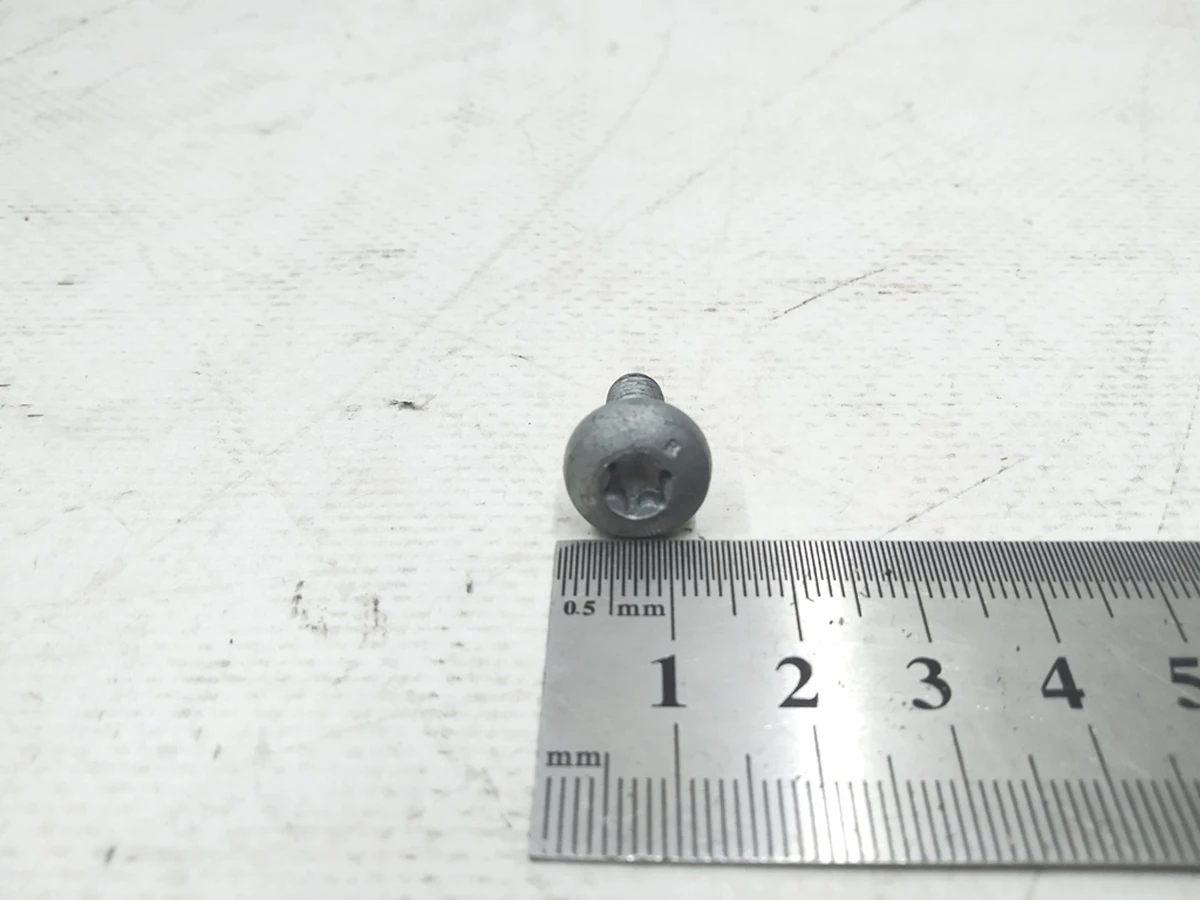 Socket head TORX screw M6X16 Audi E-tron Porsche Taycan N91096701