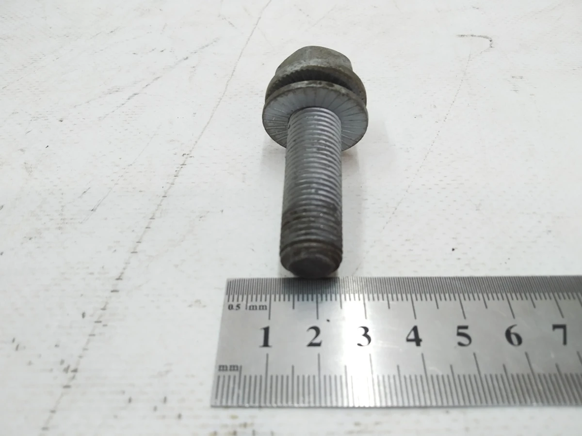 Hex head brake caliper bolt with collar and washer M14X1,5X48 Audi E-tron N91147601