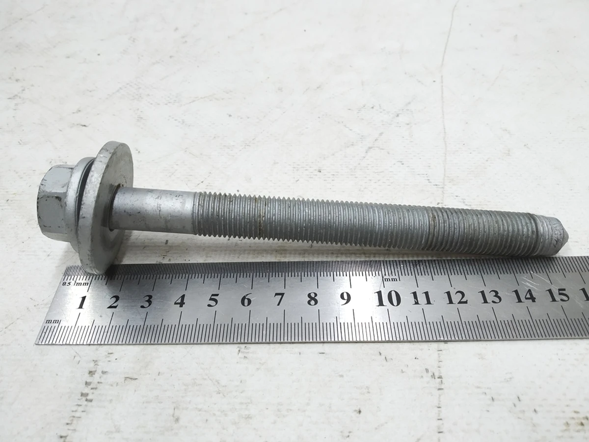 Болт для фланцевых соединений (комбинированный) с шайбой М14Х1,5Х145 Audi E-tron N91228001