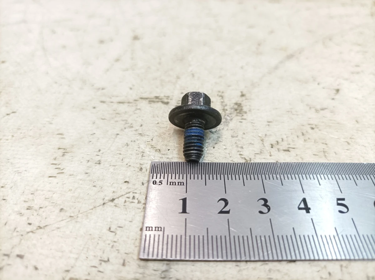 Hex Bolt M6X12 Porsche Taycan PAF008485