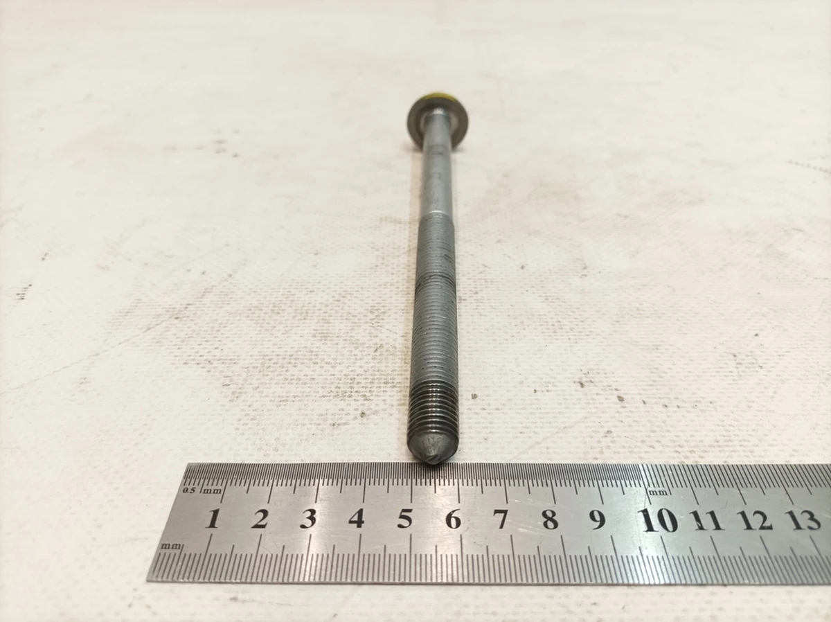 Винт с шестигранной головкой с буртиком M12X1,5X170X90 Porsche Taycan PAF107169