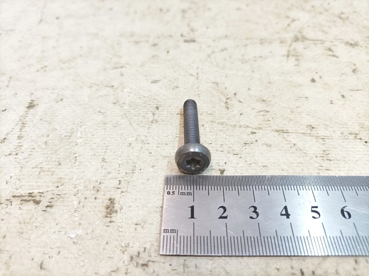 Pan head screw M6X32 Porsche Taycan PAF91199401