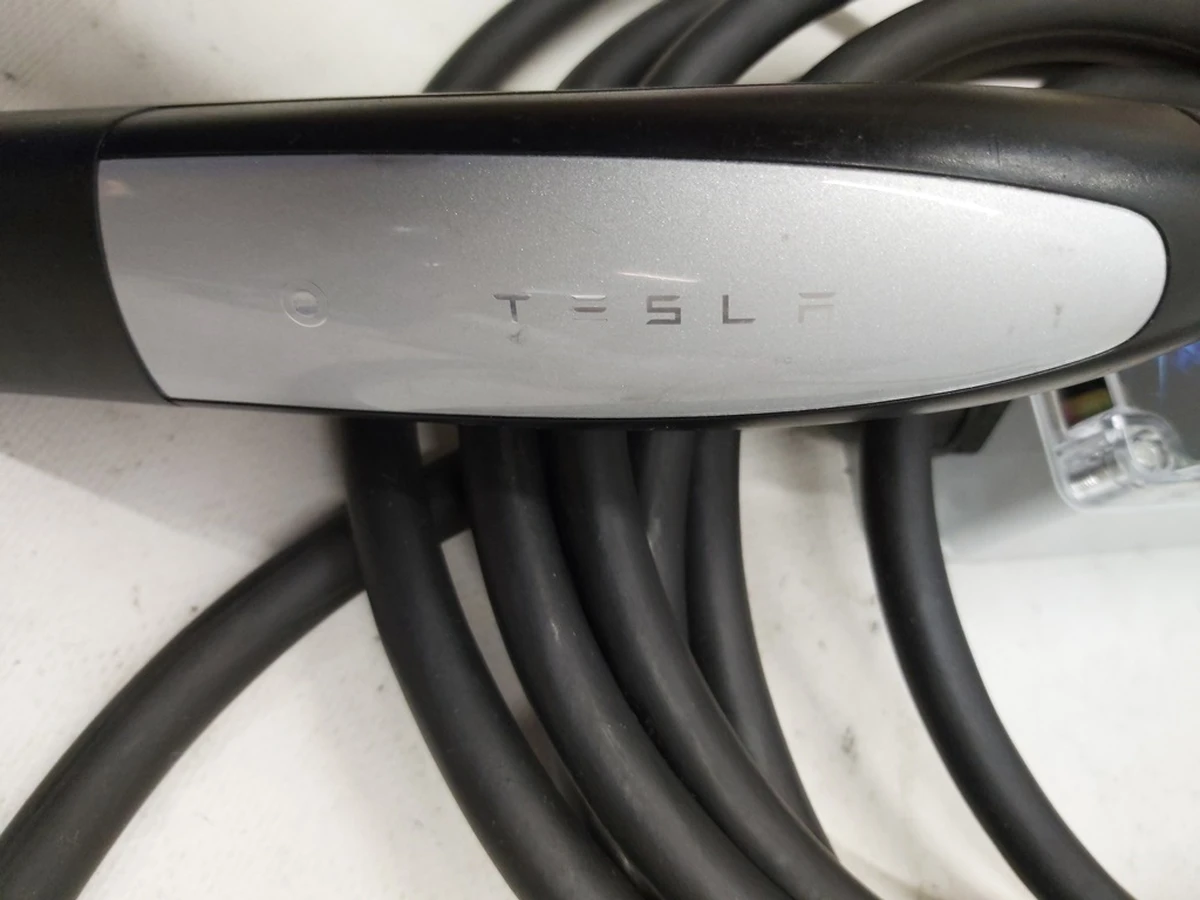 1 Universal mobile charger 32A SMART MINI ENERGY STAR