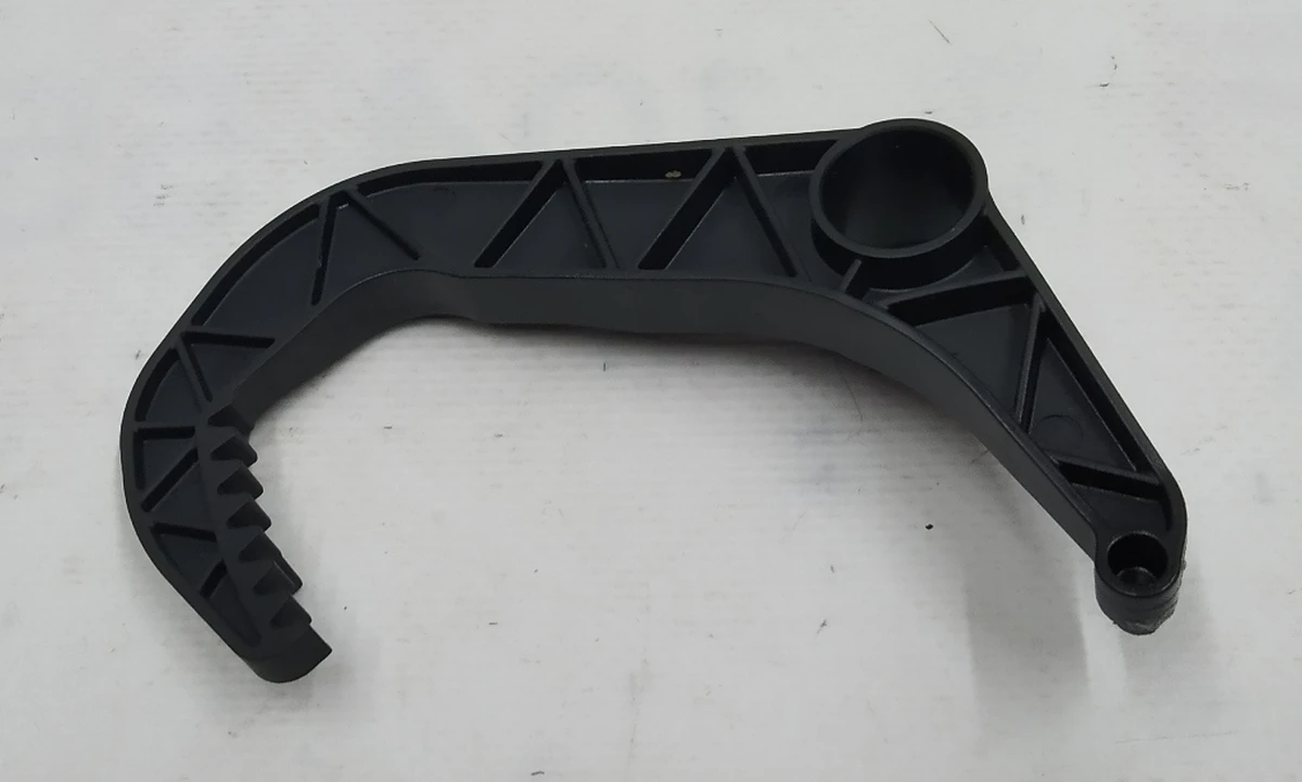 6 Важіль зубчастий механізму регулювання положення заслінок кліматичної установки (пічки) салону Tesla model 3 1099999-00-H