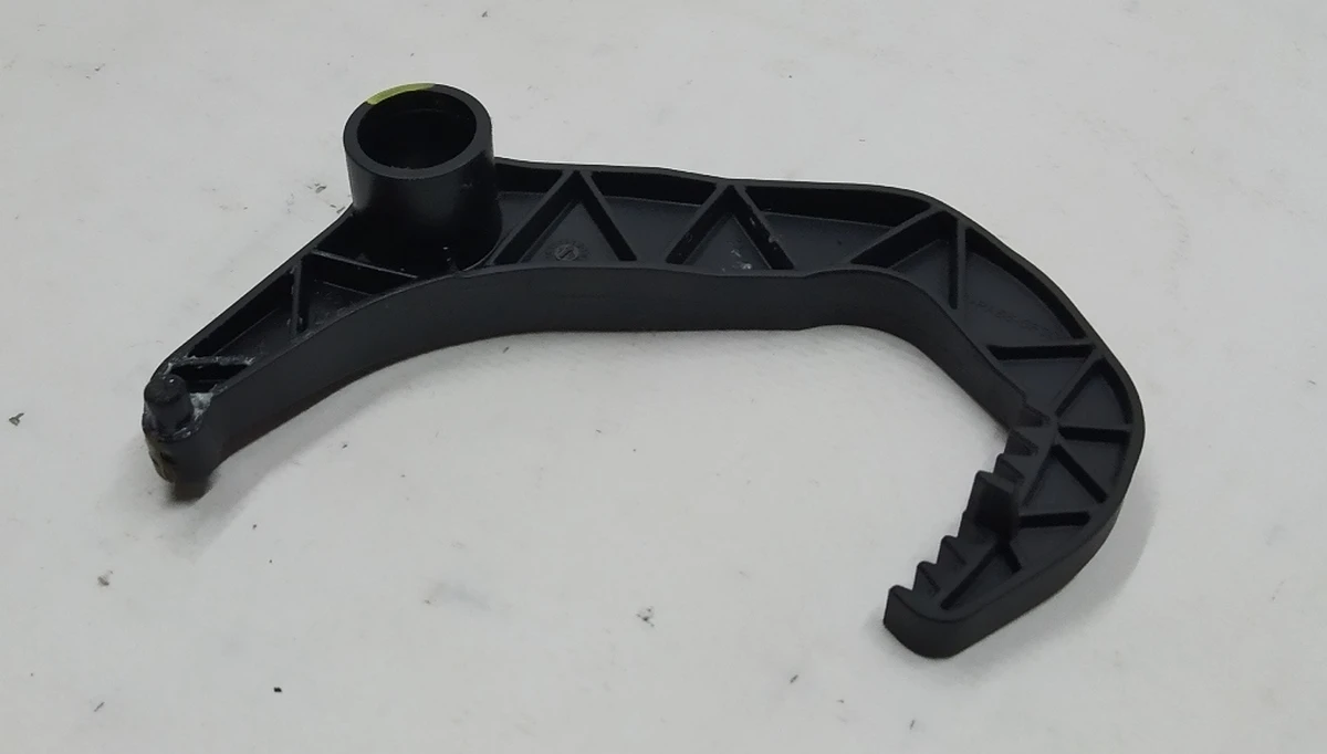 6 Важіль зубчастий механізму регулювання положення заслінок кліматичної установки (пічки) салону Tesla model 3 1099999-00-H