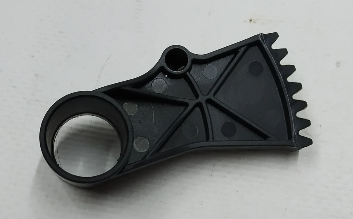 6 Рычаг зубчастый механизма регулировки положения заслонок климатической установки (печки) салона Tesla model 3 1099999-00-H