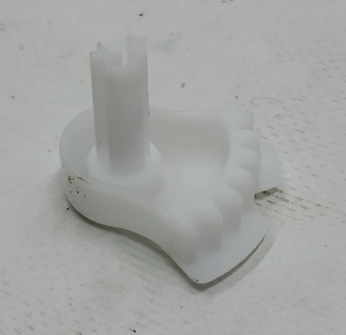 6 Рычаг зубчастый механизма регулировки положения заслонок климатической установки (печки) салона Tesla model 3 1099999-00-H