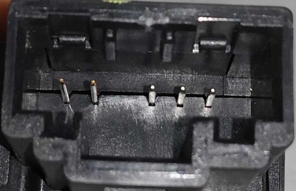 6 "Привод (метка ""A3"") климатической установки (печки) салона Tesla model 3 1099999-00-H"