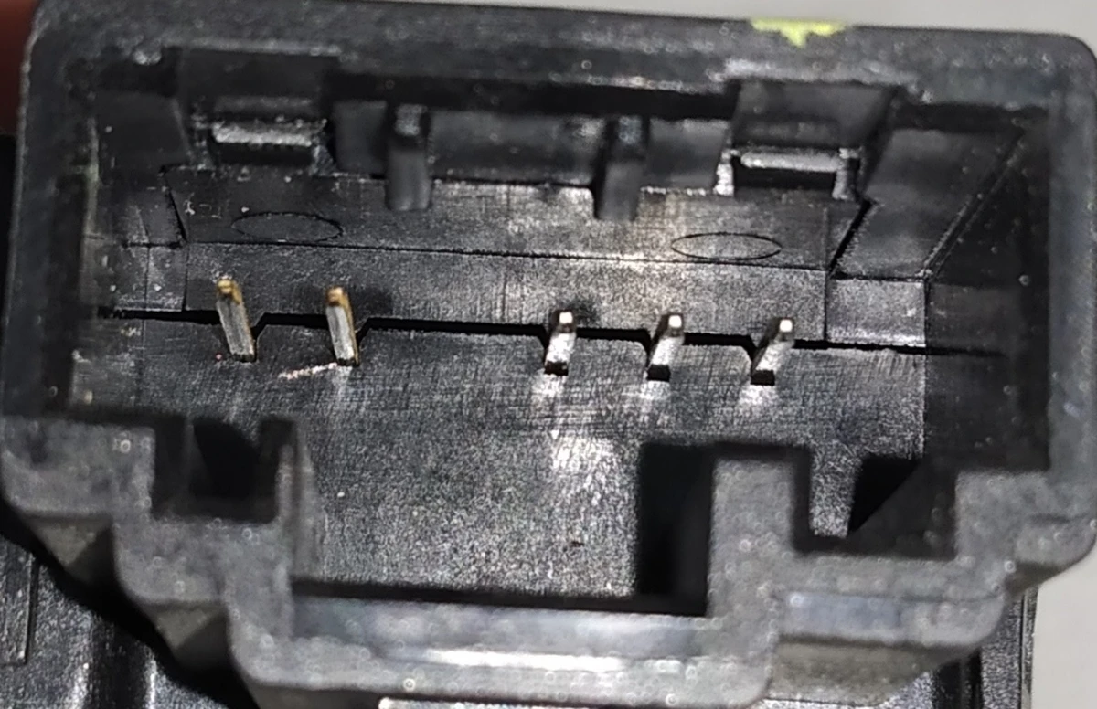 6 Привід (мітка "A3") кліматичної установки (пічки) салону Tesla model 3 1099999-00-H