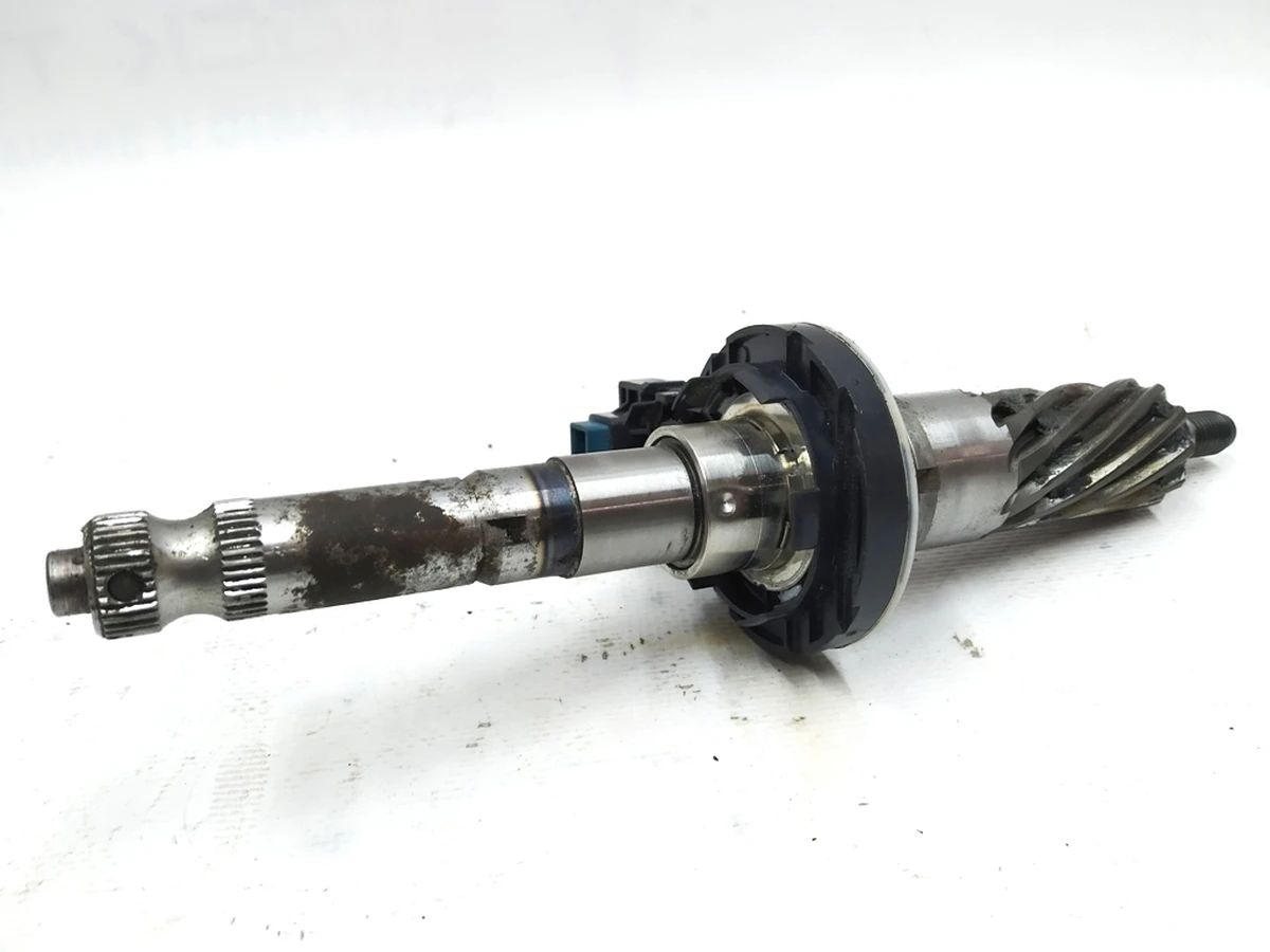 1 Червячный вал с датчиком оборотов Tesla model S REST 1070801-00-E