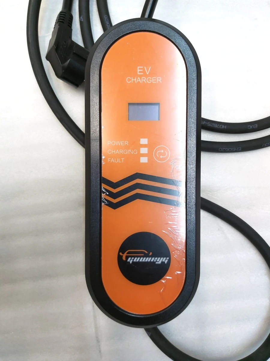 1 UNIVERSAL MOBILE CONNECTOR, GUWIEYG TYPE1 8A-16A 110V-240V 3,5 kW 3,5 м Tesla all models UMC GUWIEYG AE