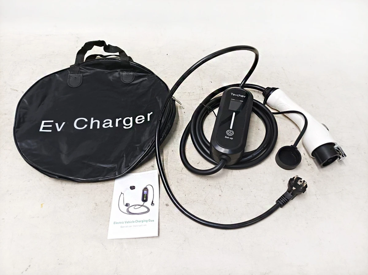 1 Универсальное мобильное зарядное устройство TYPE1 8A-16A 110V-240V 3,5 kW 3,5 м Tesla all models UMC TSV AE