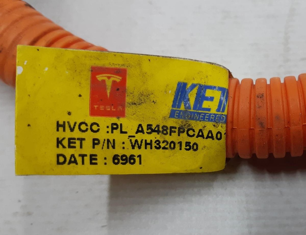 A/C Compressor Wiring Tesla model S REST 1059827-00-C