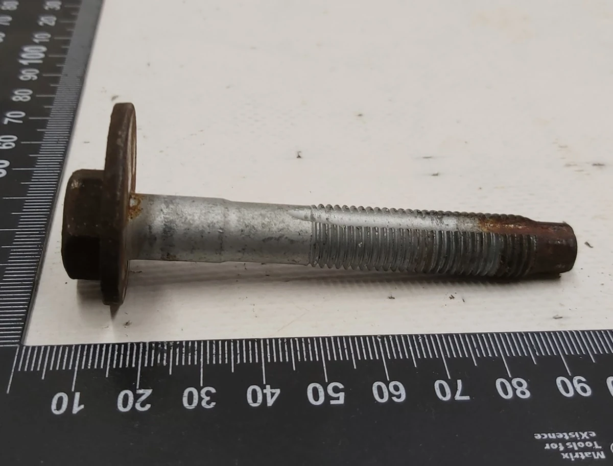 eccentric bolt M12X82,5 Volkswagen E-GOLF WHT000227