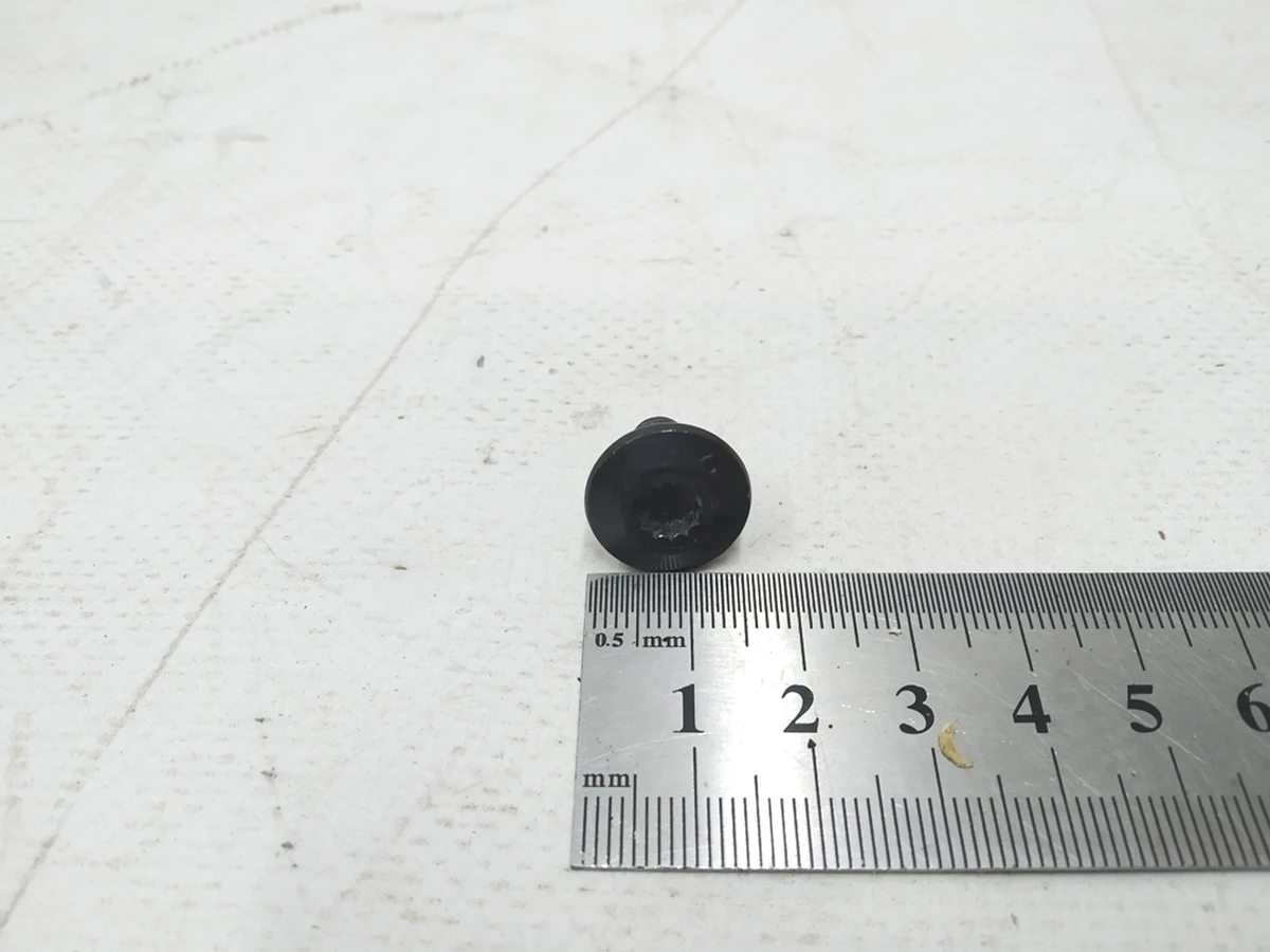 Pan head socket head screw M8X14 Audi E-tron WHT003348A