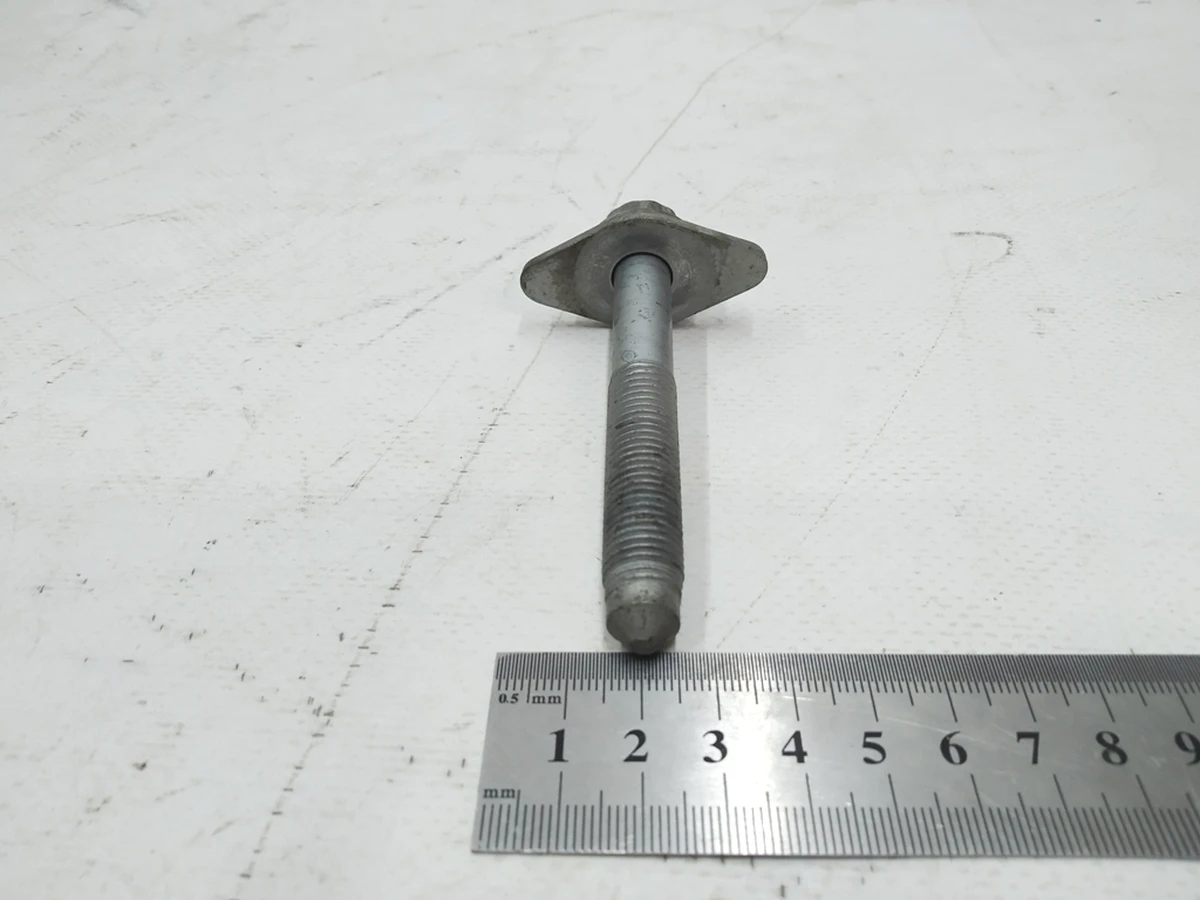 Hexagon bolt with washer M12X1,5X85 Audi E-tron WHT007096